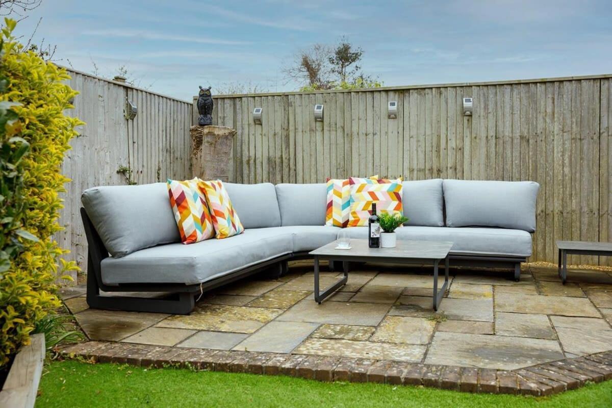 Modern & Stylish Seaside Family Home Chichester Luaran gambar