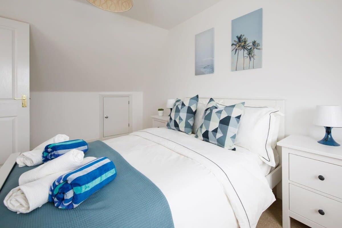 Modern & Stylish Seaside Family Home Chichester Luaran gambar